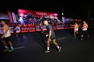 BIB: 
                            <button type="button" onclick="openModal(23007085)" class="btn btn-primary btn-sm float-right btn-popup" data-toggle="modal" data-target=".modal-high-quality">
                        <i class="fas fa-shopping-cart"></i> Add to Cart
                    </button>
                                            <button type="button" onclick="isThisMe(23007085, true)" class="btn btn-success btn-sm float-right btn-popup btn-isme hidden" data-toggle="tooltip" data-placement="bottom" title="นี่คือรูปของคุณใช่ไหม คลิกที่นี่เพื่อเอาเข้าอัลบั้ม">
                        <i class="fas fa-plus"></i> Add to album
                    </button>
                    <button type="button" onclick="isThisMe(23007085, false)" class="btn btn-warning btn-sm float-right btn-popup btn-isnotme hidden">
                        <i class="fas fa-ban"></i> Remove from album
                    </button>